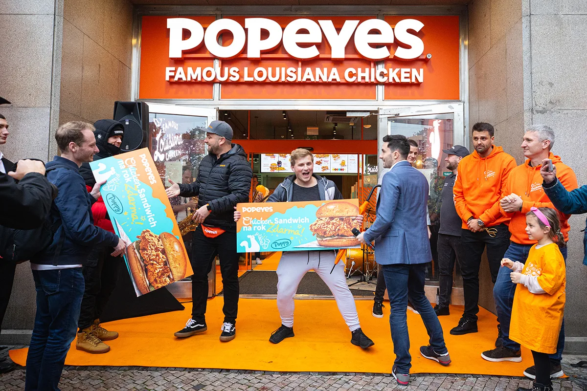 popeyes praha - otevření fastfoodu